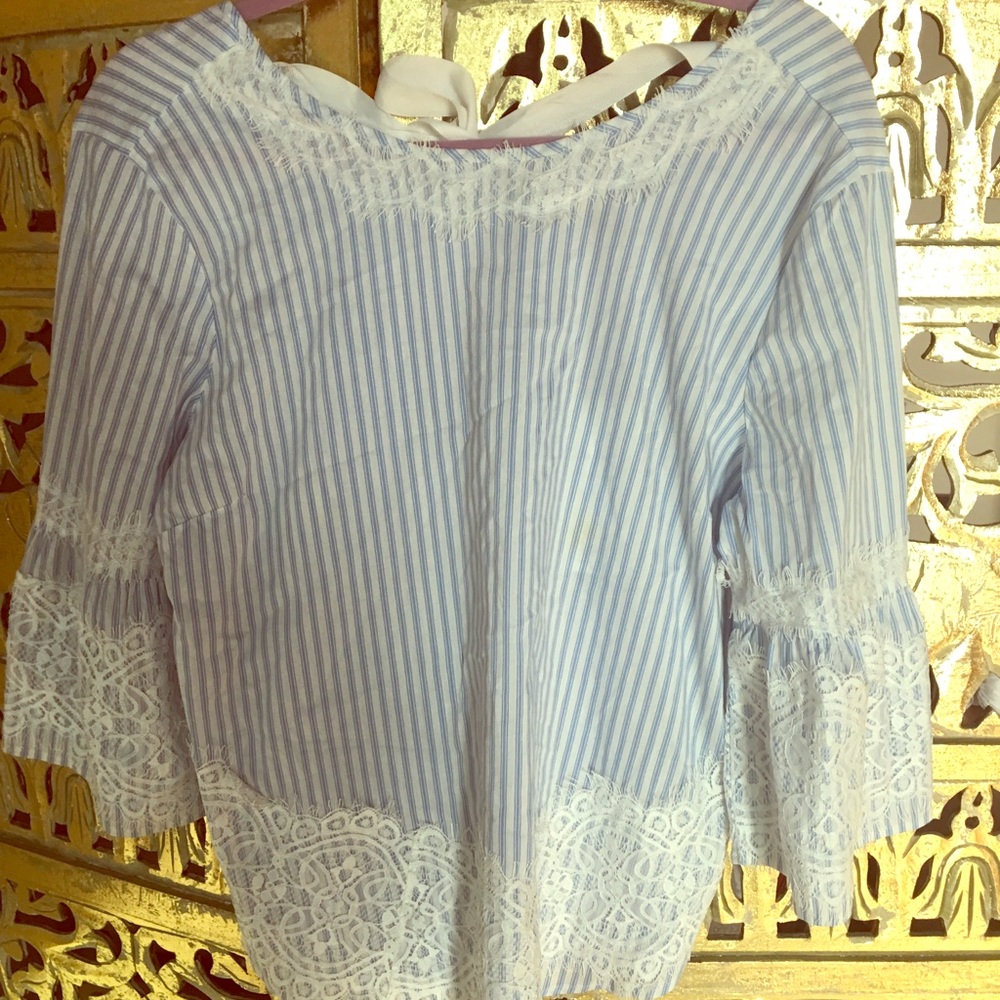 Brand New Striped Lace Grand & Greene Blouse!